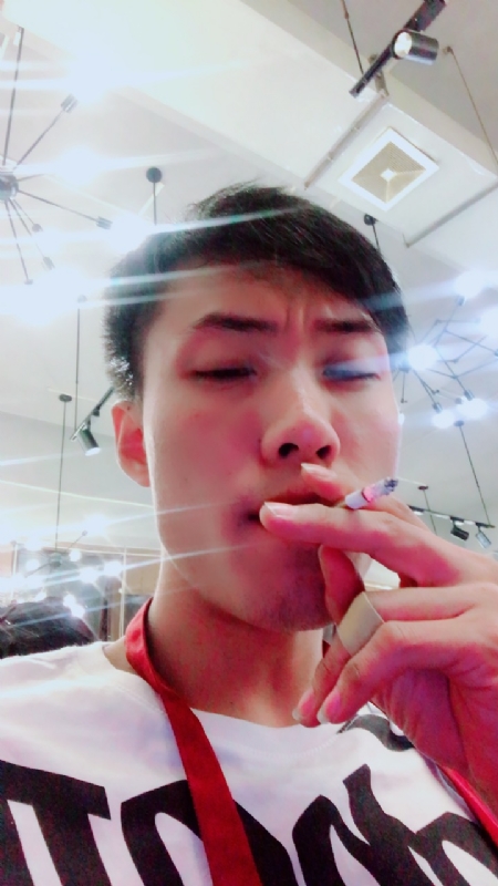 乐天的第四张照片--松溪相亲网