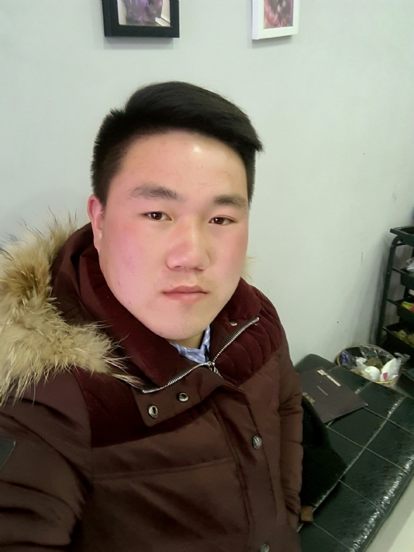 小飞的第一张照片--松溪相亲网
