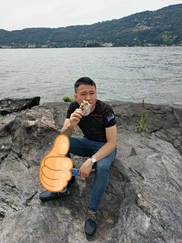 绚烂背后的平淡的第一张照片--松溪相亲网