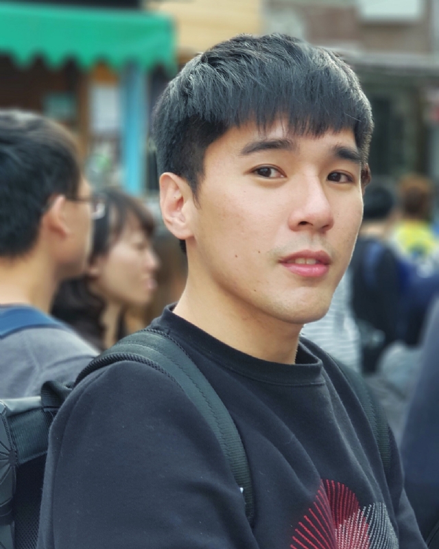 雨中孤独的第一张照片--松溪相亲网