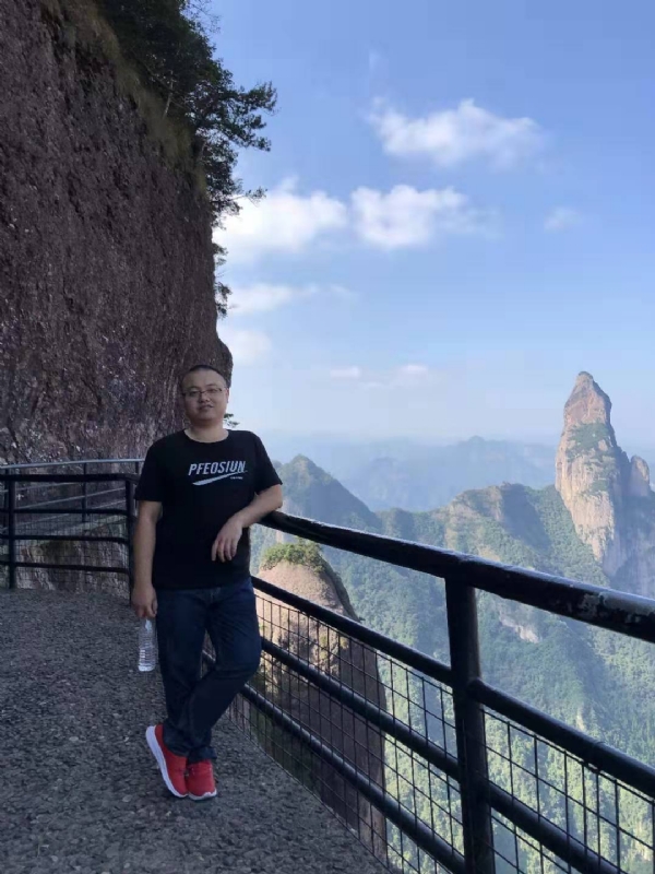 不杵于物的第一张照片--松溪相亲网