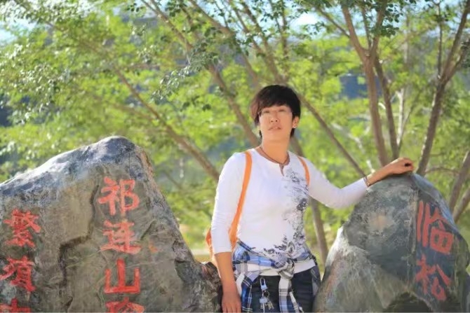 弱水河边青春草的第一张照片--松溪相亲网