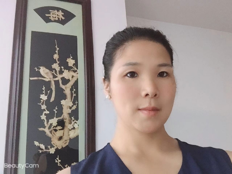 微笑的第一张照片--松溪相亲网