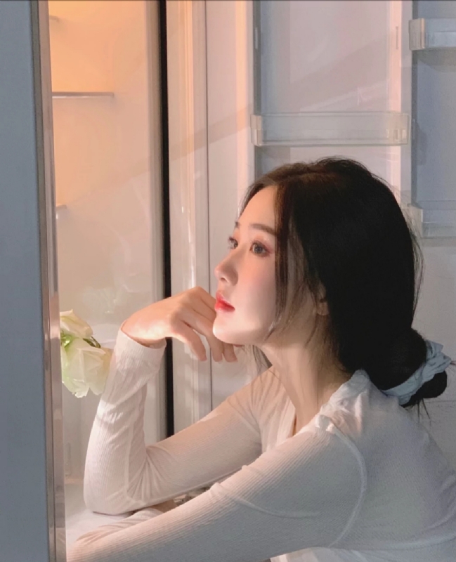風吹過臉頰的第一张照片--松溪相亲网