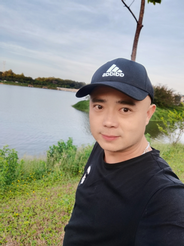 石头哥的第一张照片--松溪相亲网