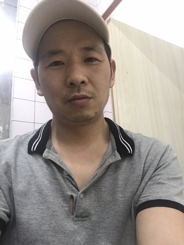 老何的第一张照片--松溪相亲网