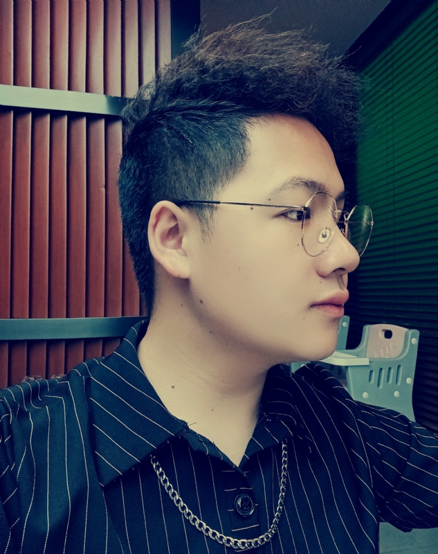 等风的人的第二张照片--松溪相亲网