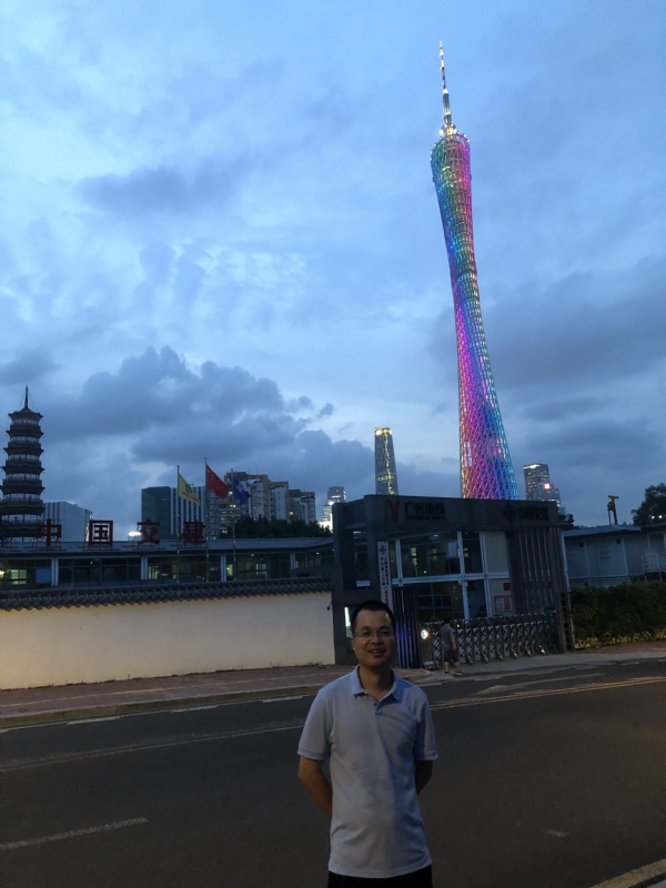 两越总督的第一张照片--松溪相亲网