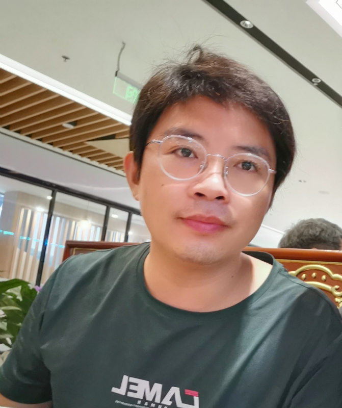 陆迅的第三张照片--松溪相亲网