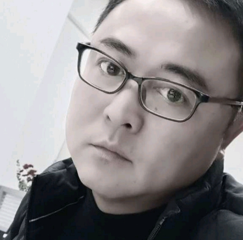 小石头的第二张照片--松溪相亲网