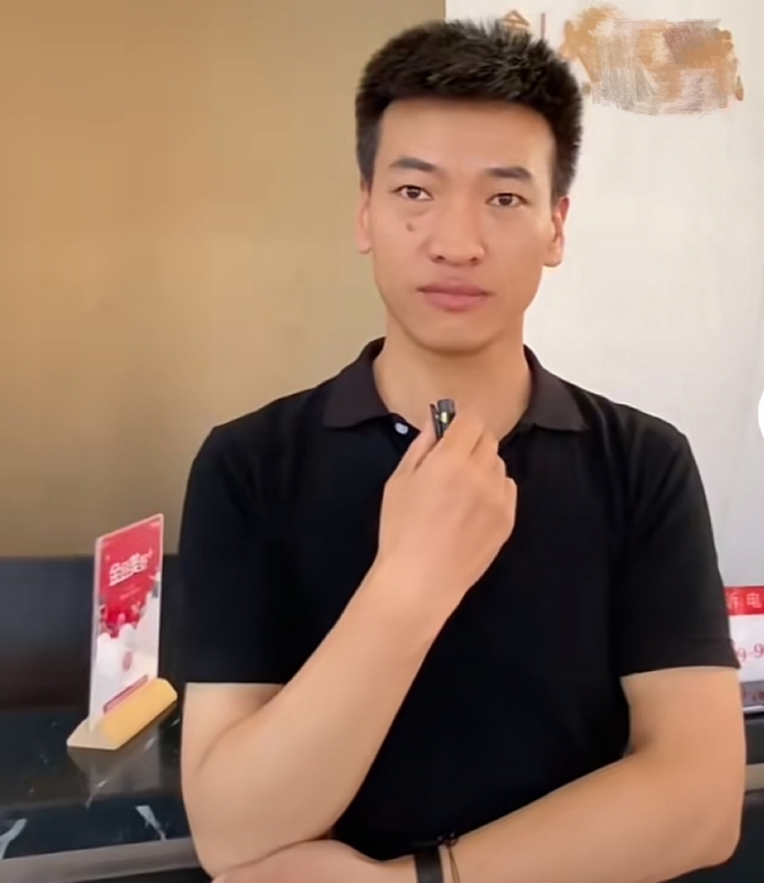 一杯梁白开的第一张照片--松溪相亲网