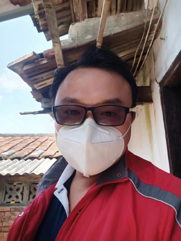 如影随形的第一张照片--松溪相亲网