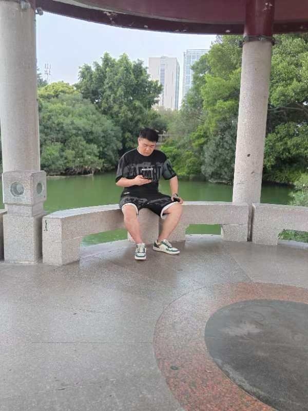 不善挽留的第二张照片--松溪相亲网
