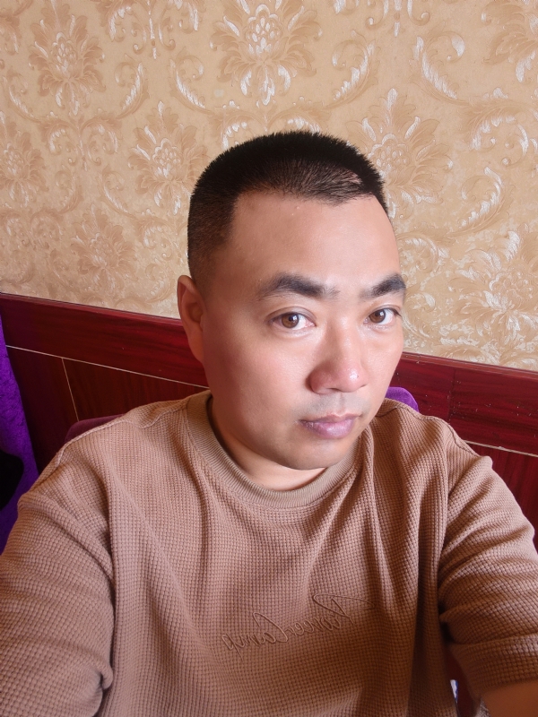 擦亮眼睛向前看的第二张照片--松溪相亲网