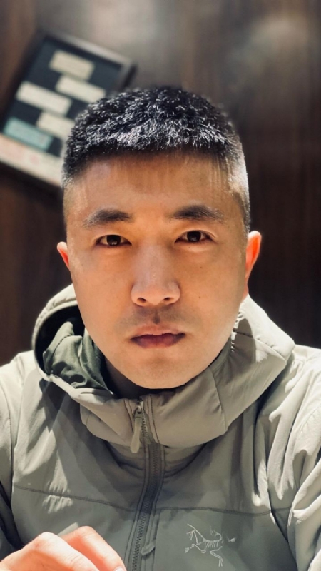 山中何缘的第一张照片--松溪相亲网