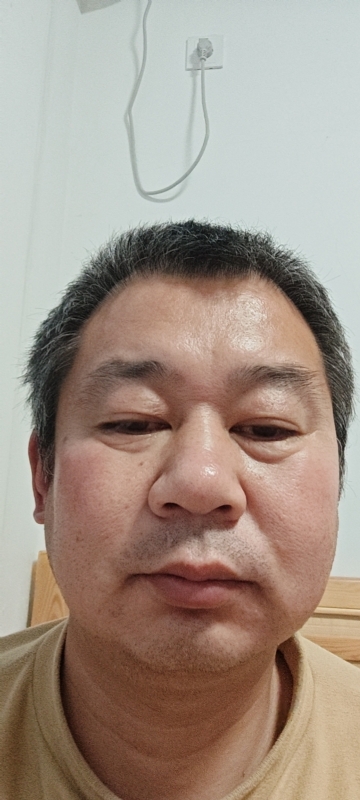 龙万的第一张照片--松溪相亲网