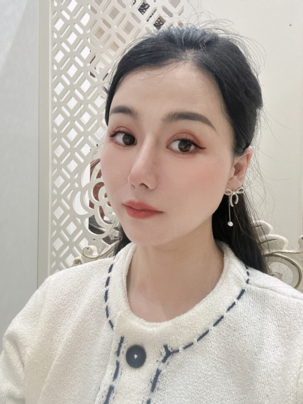 金莉的第一张照片--松溪相亲网