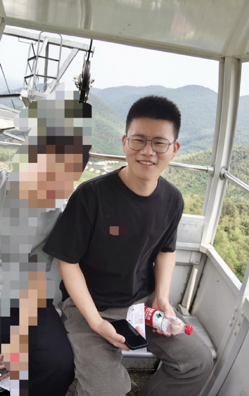 奔奔笨笨的第一张照片--松溪相亲网